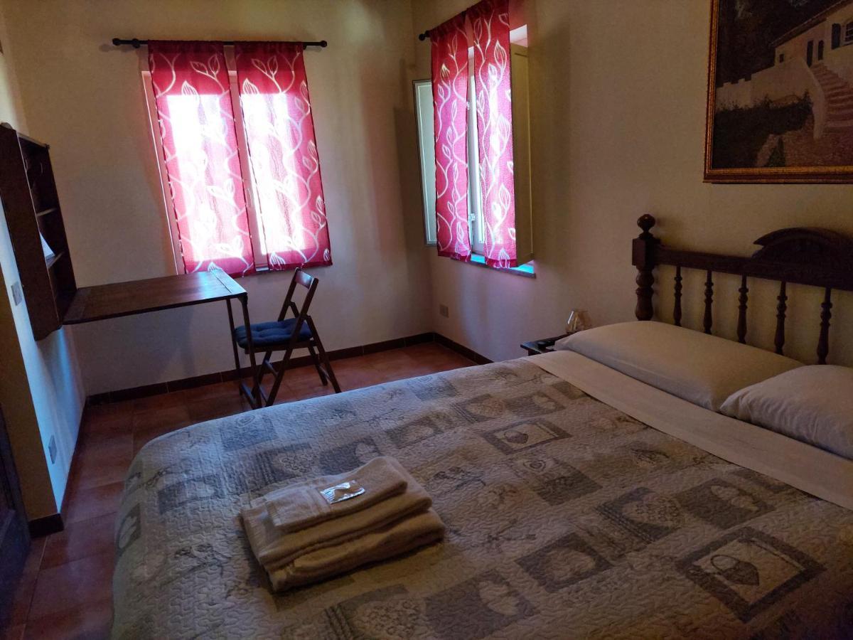 Bed And Breakfast Monticelli Capranica Екстериор снимка